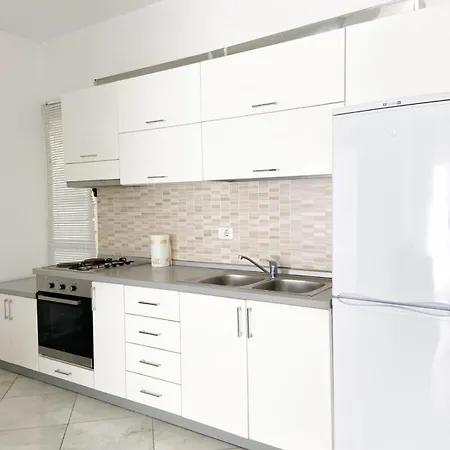 Seaview Promenade Apartamento *